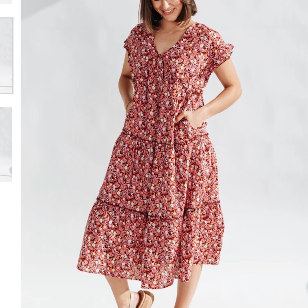 NWT Easel floral midi dress